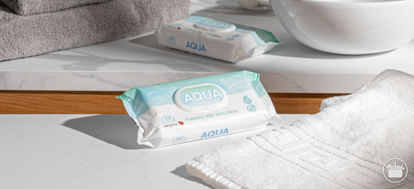 Descubre las Toallitas Aqua y todo lo que te ofrecen para cuidar la piel de tu bebé.